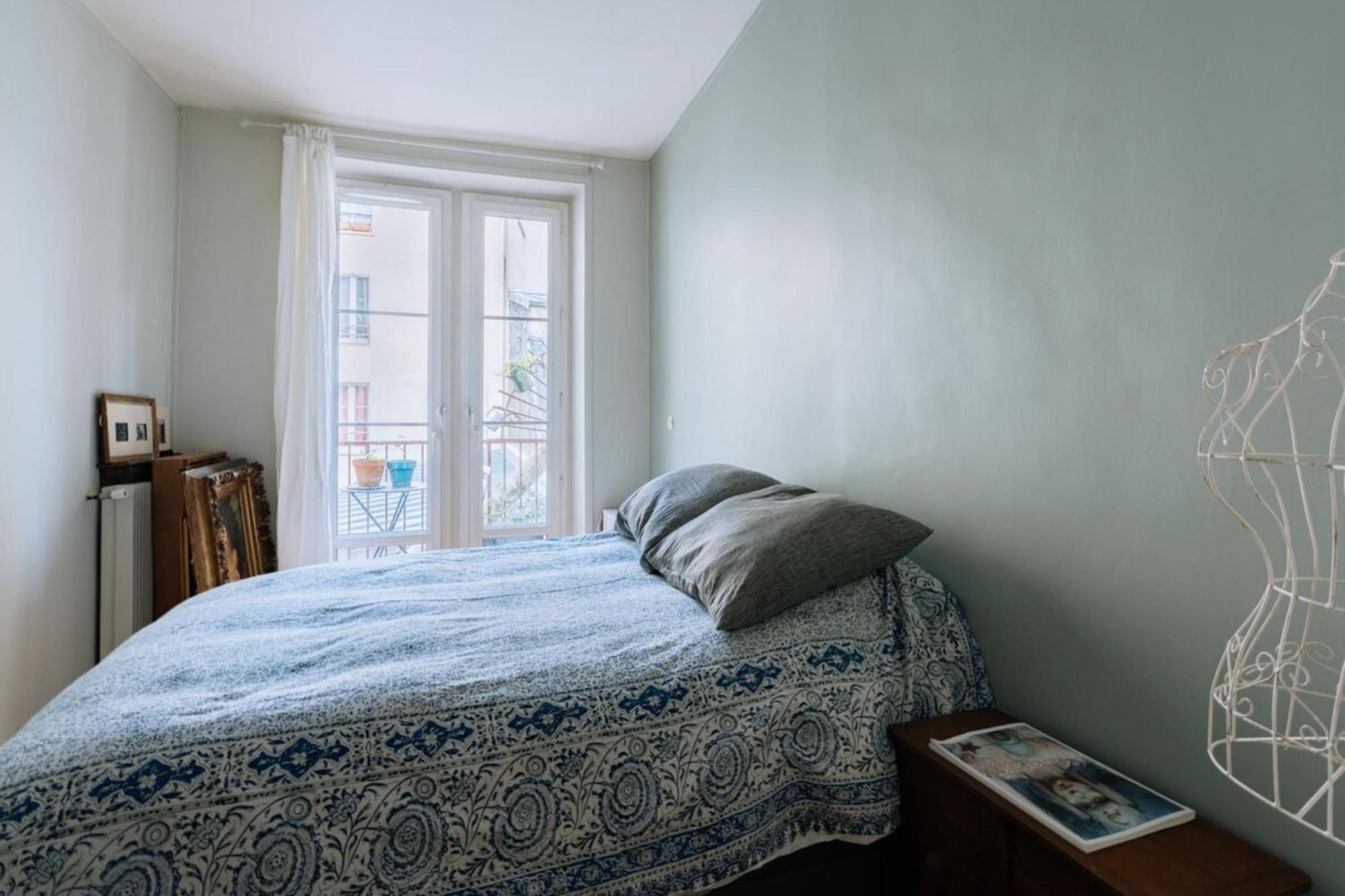 Appartement & Peaceful For 5 Republique! Paris